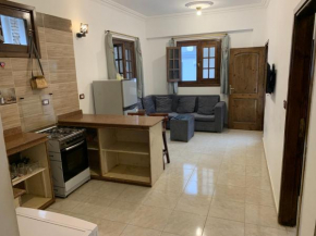 Relaxing 2-bdrm with strong Wi-Fi and private garden